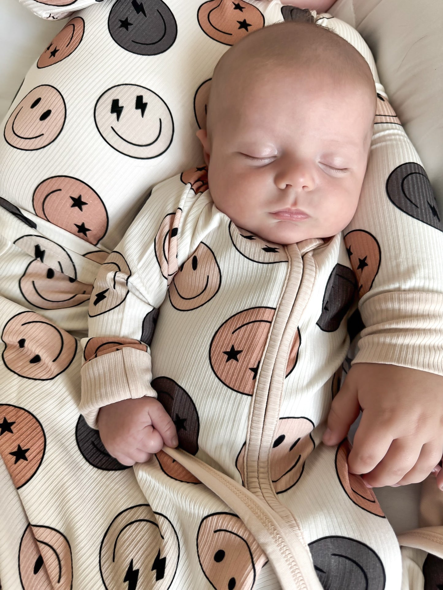 BAMBOO RIBBED CRUISER PAJAMAS - SMILEYS