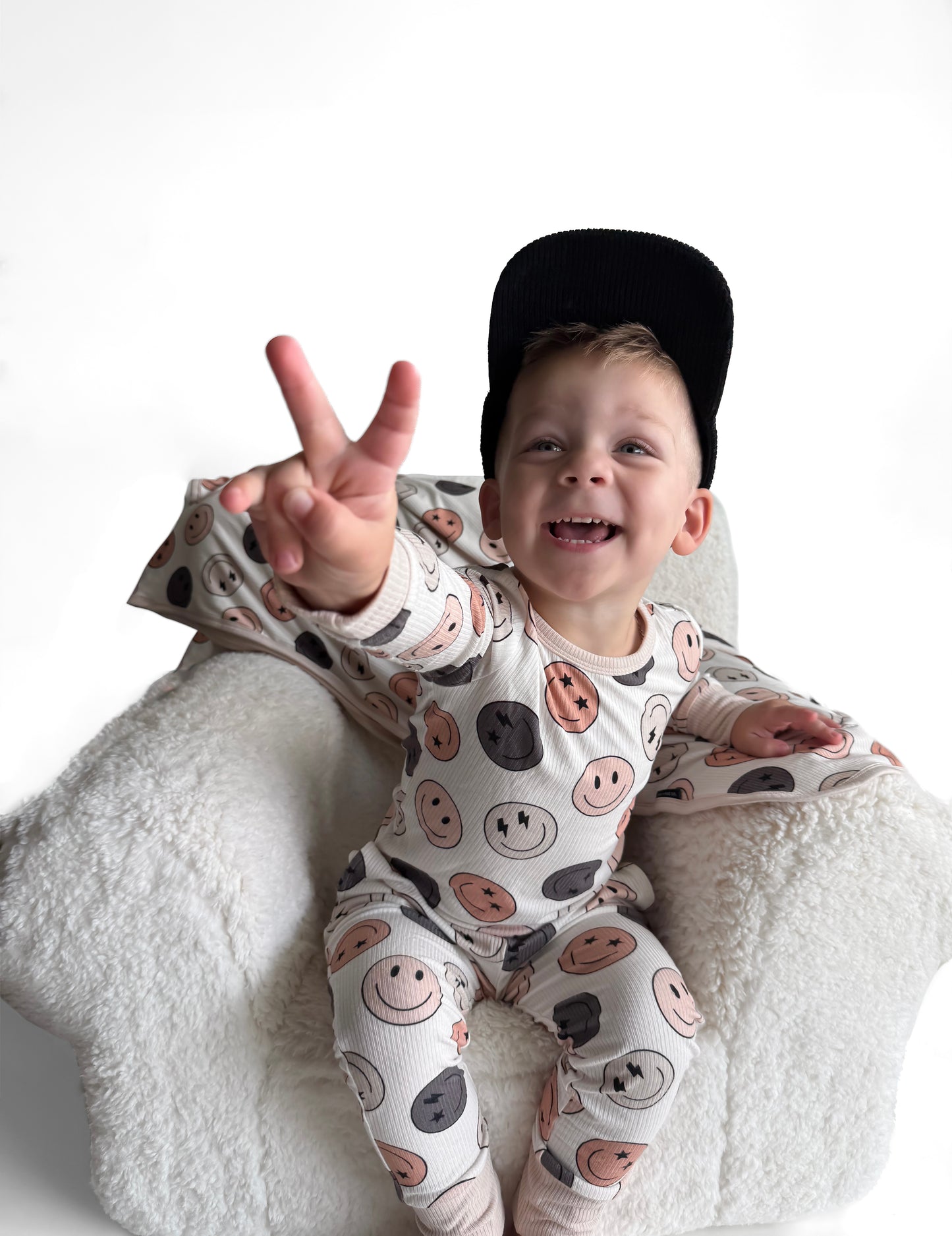 BAMBOO RIBBED 2 PIECE PAJAMA SET - SMILEYS