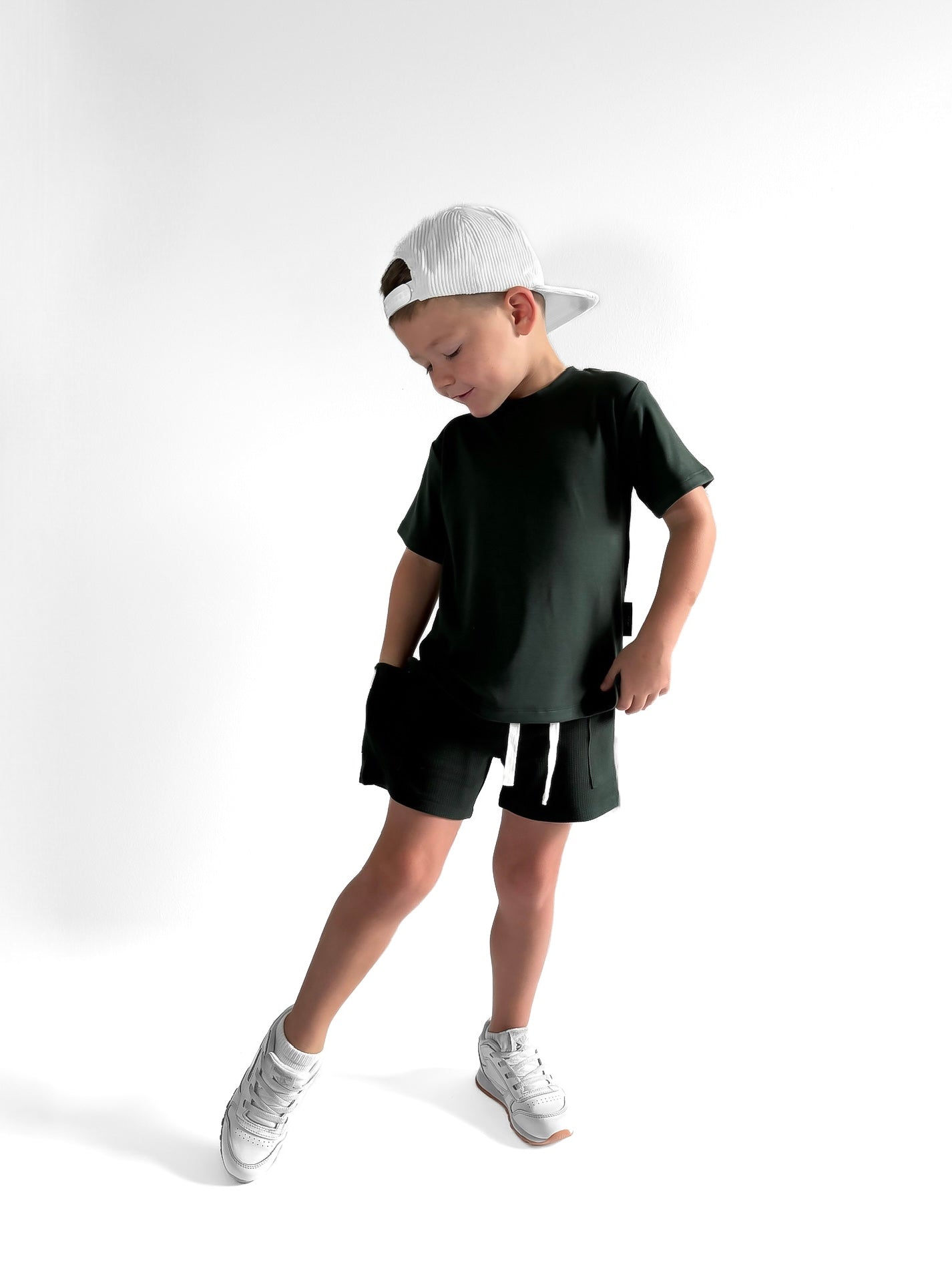 BAMBOO WAFFLE CARGO SHORTS - FOREST