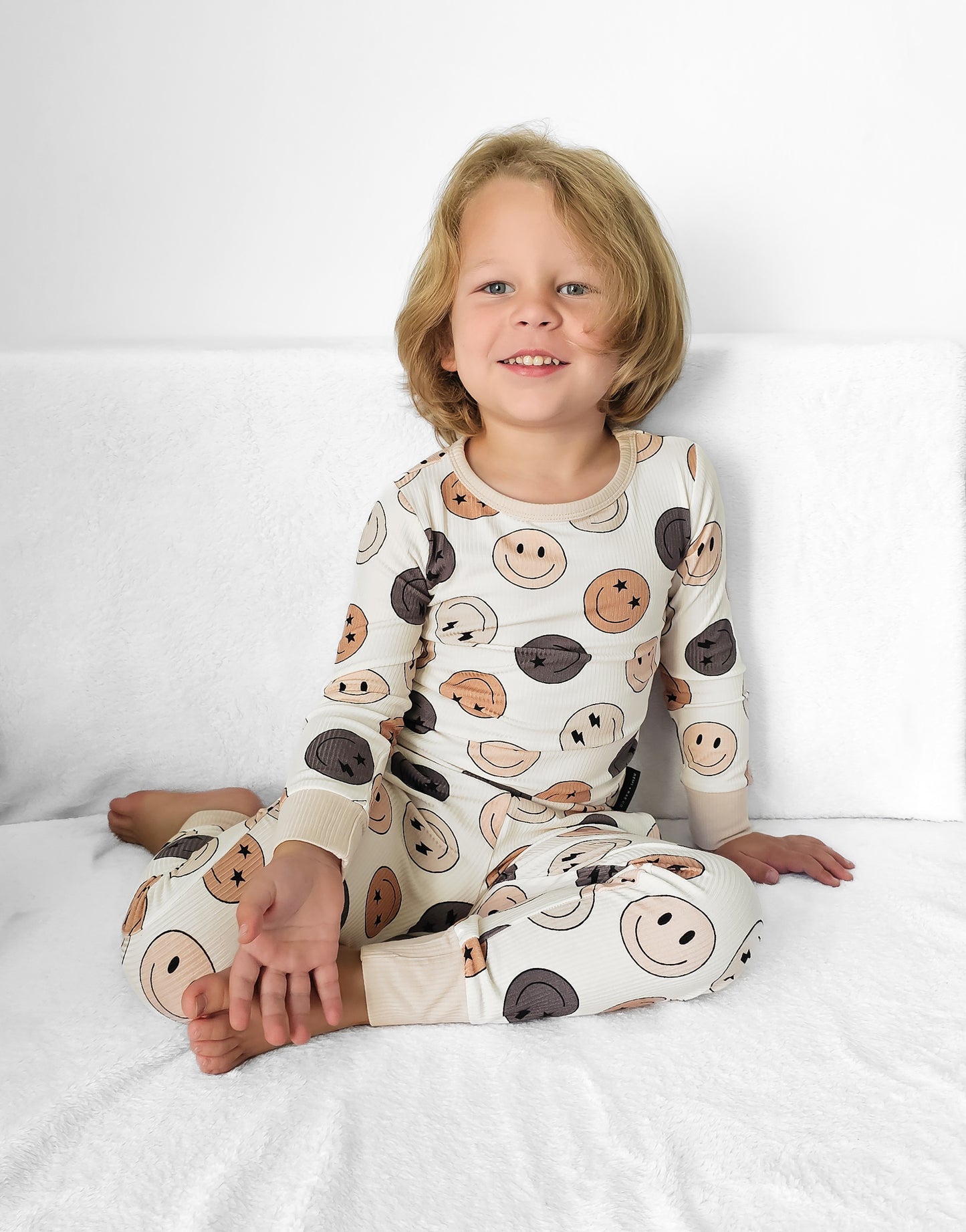 BAMBOO RIBBED 2 PIECE PAJAMA SET - SMILEYS