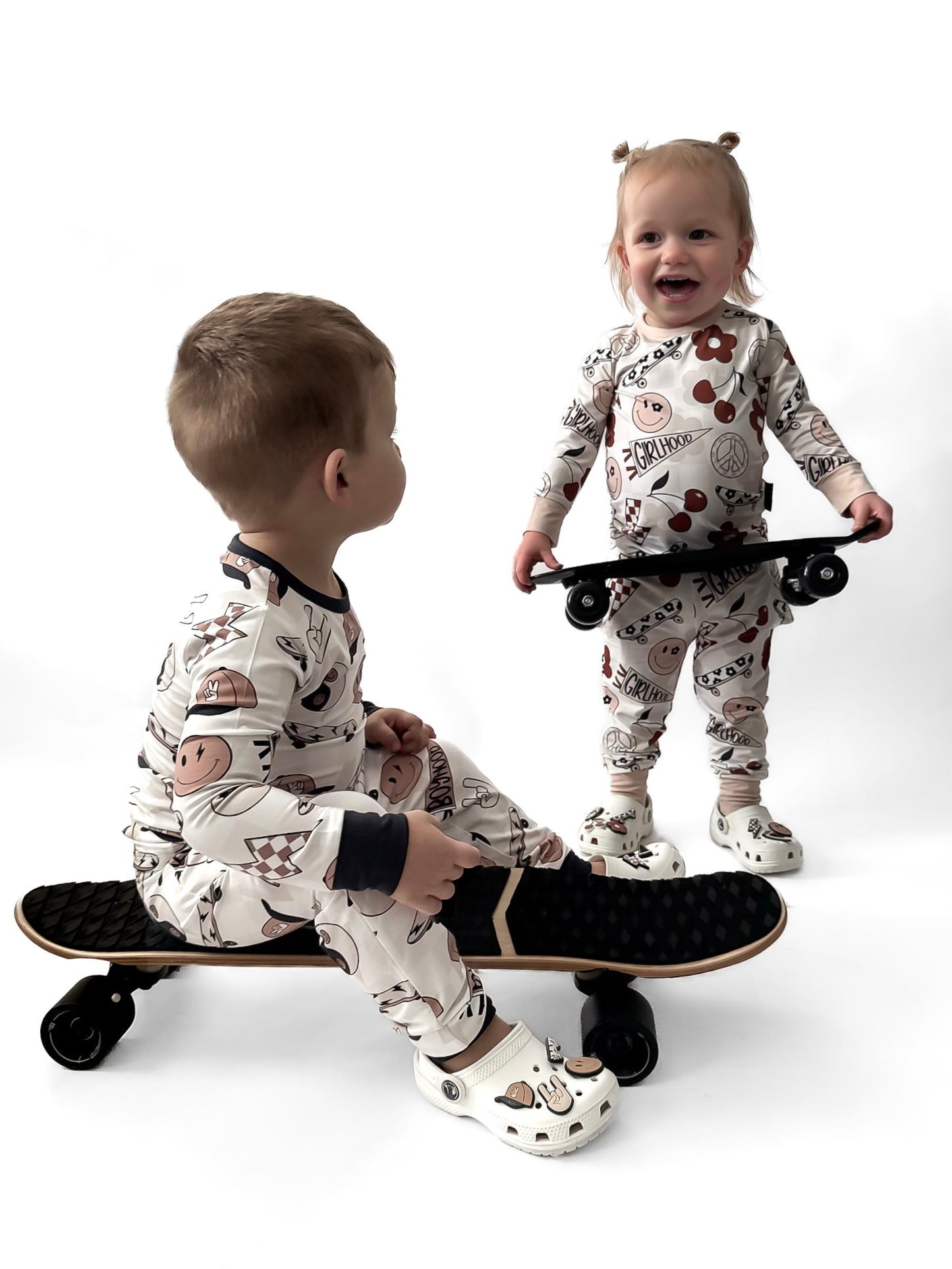 BAMBOO 2 PIECE PAJAMA SET - BOYHOOD