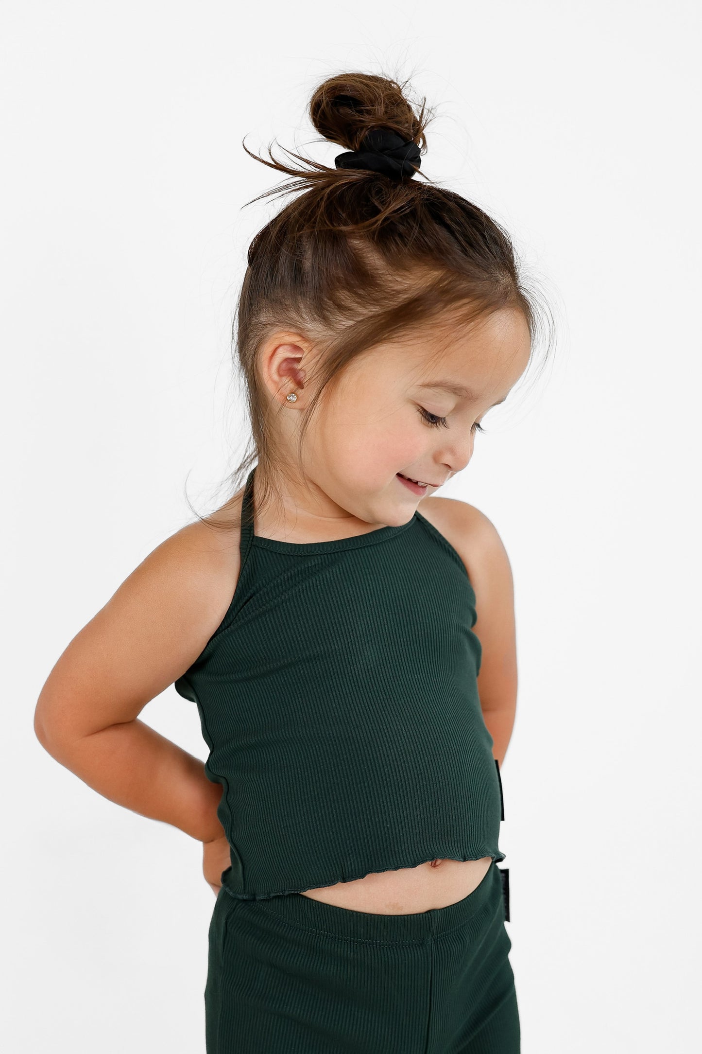 BAMBOO RIBBED LETTUCE TRIM HALTER TOP - FOREST