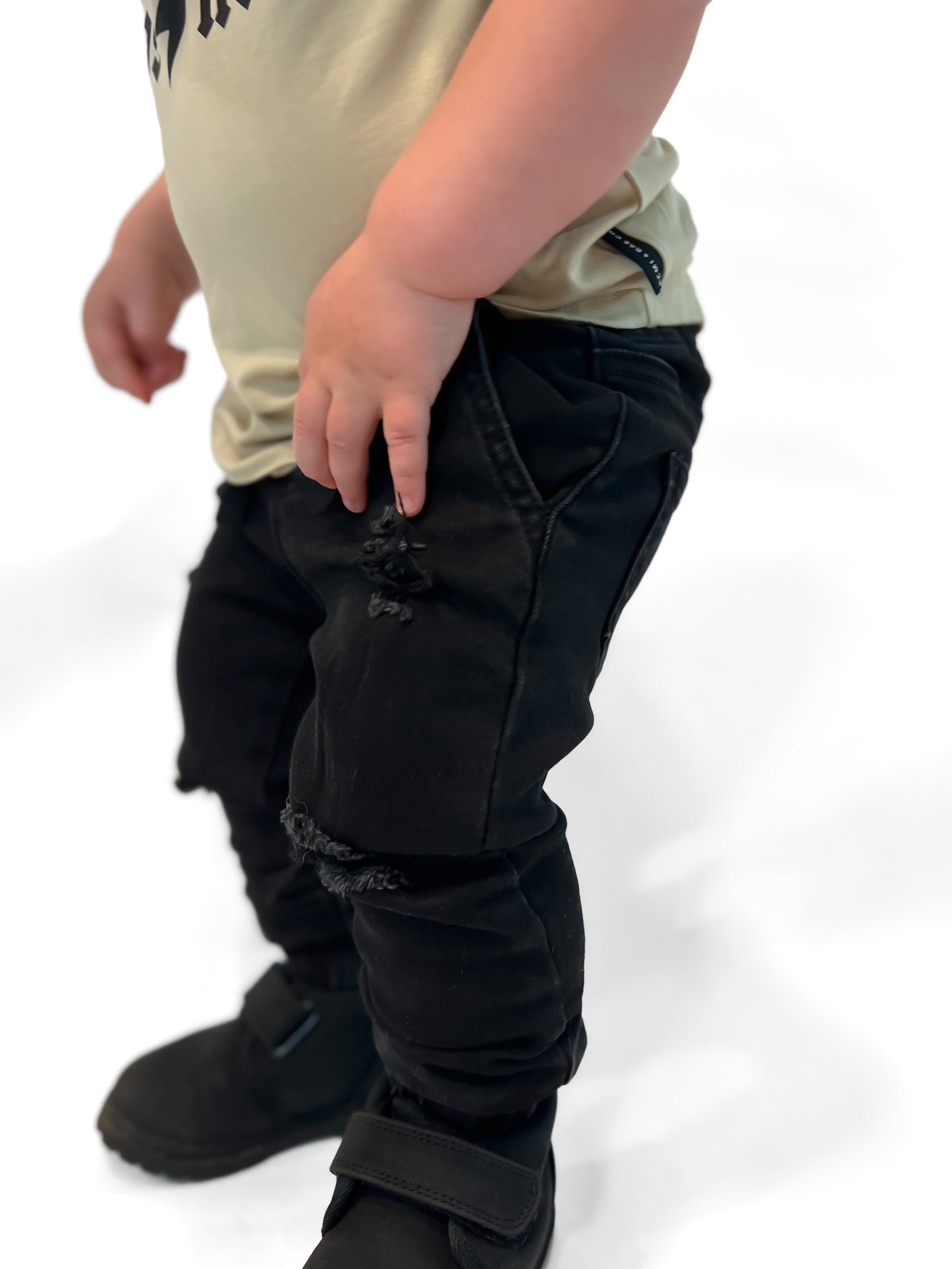 DISTRESSED BLACK DENIM CHINO JOGGERS