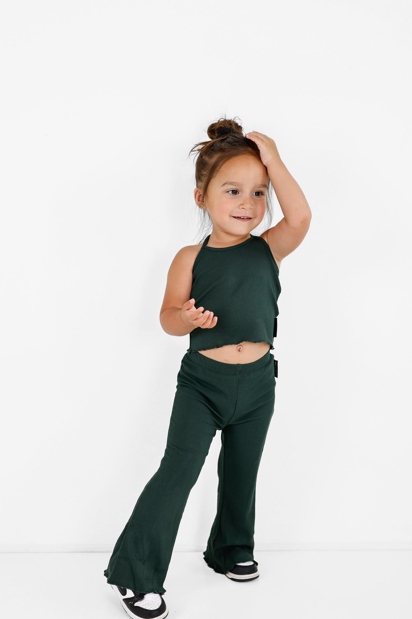 BAMBOO RIBBED LETTUCE TRIM HALTER TOP - FOREST