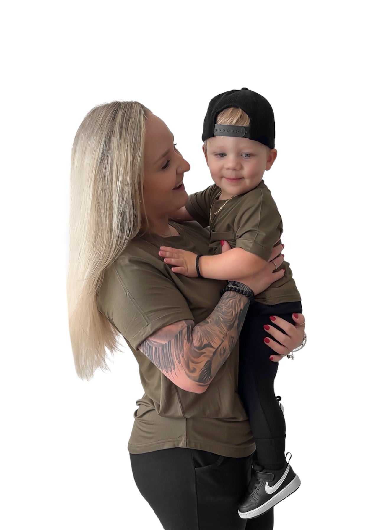 CORDUROY SNAPBACK - BLACK