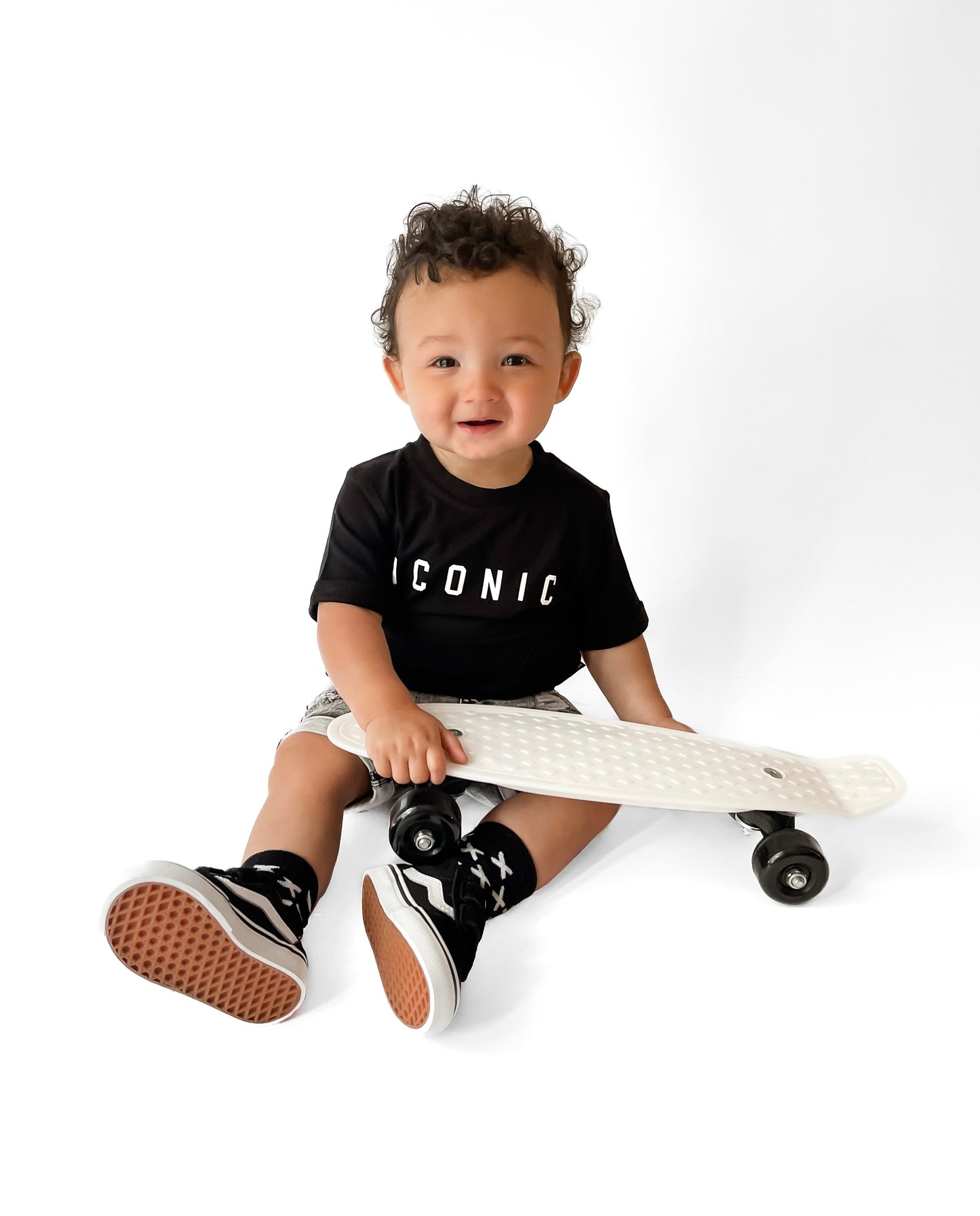 ICONIC - BAMBOO TEE