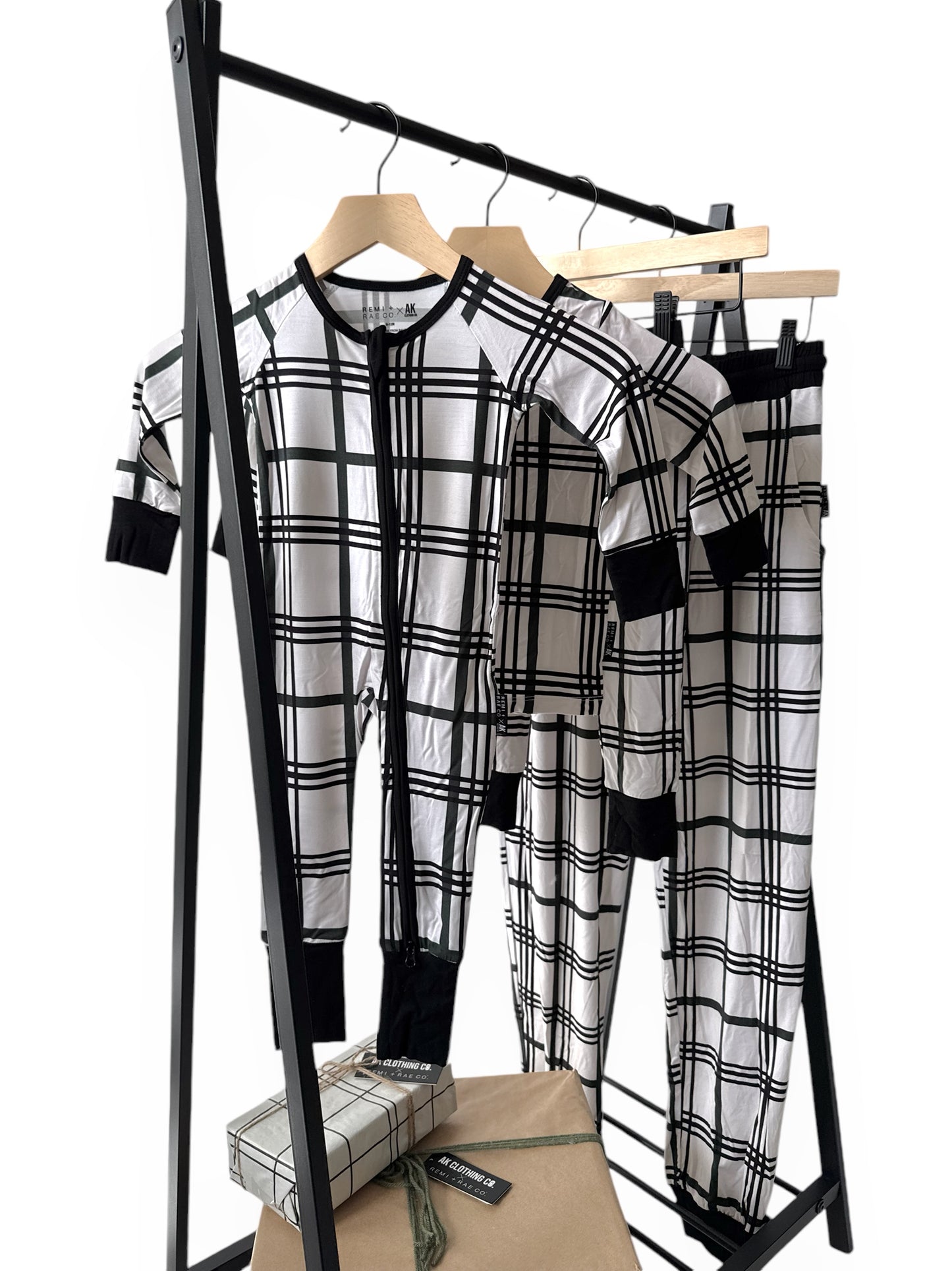 BAMBOO 2 PIECE PAJAMA SET - MERRY PLAID