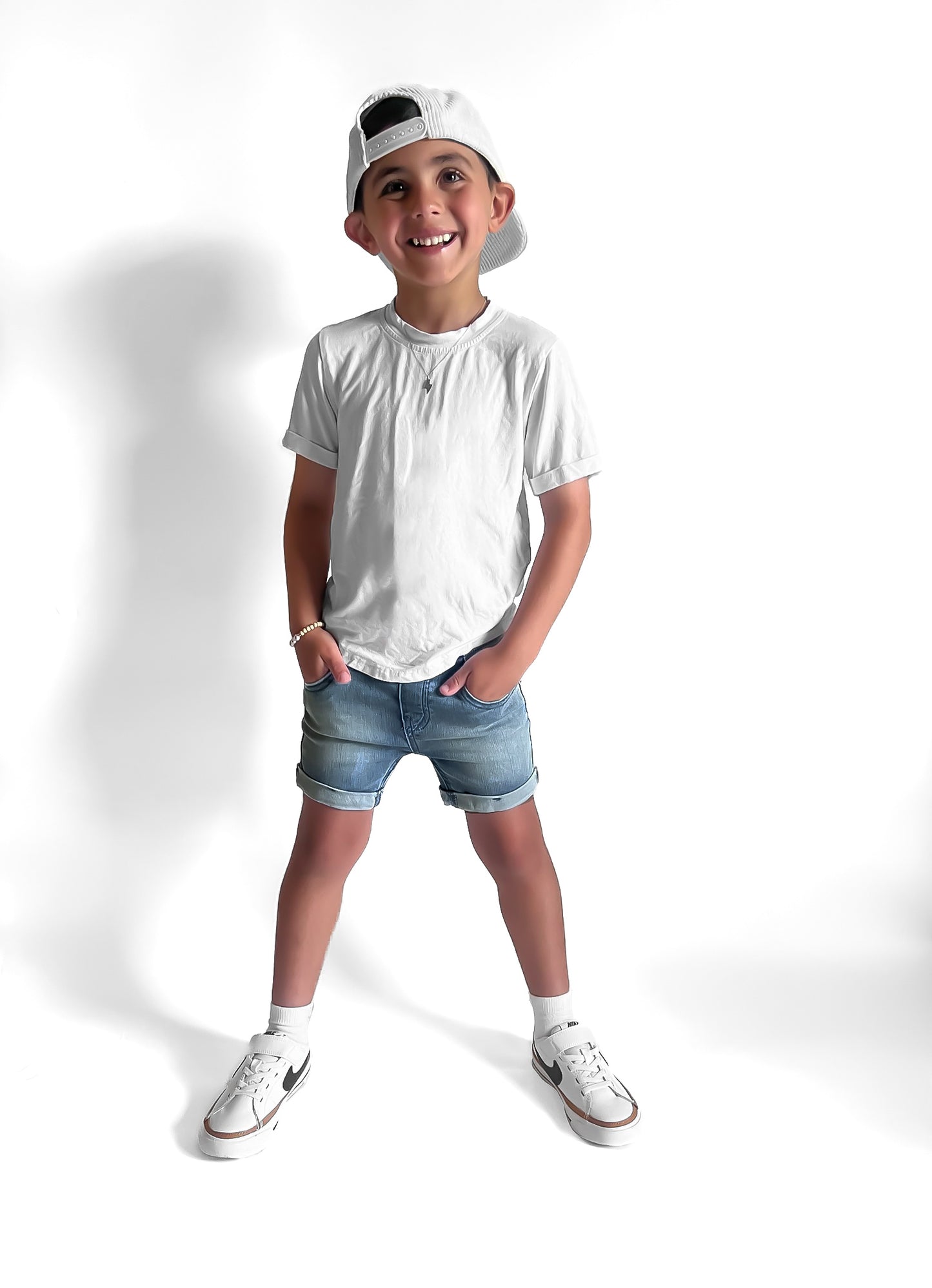 DENIM SHORTS - CLASSIC