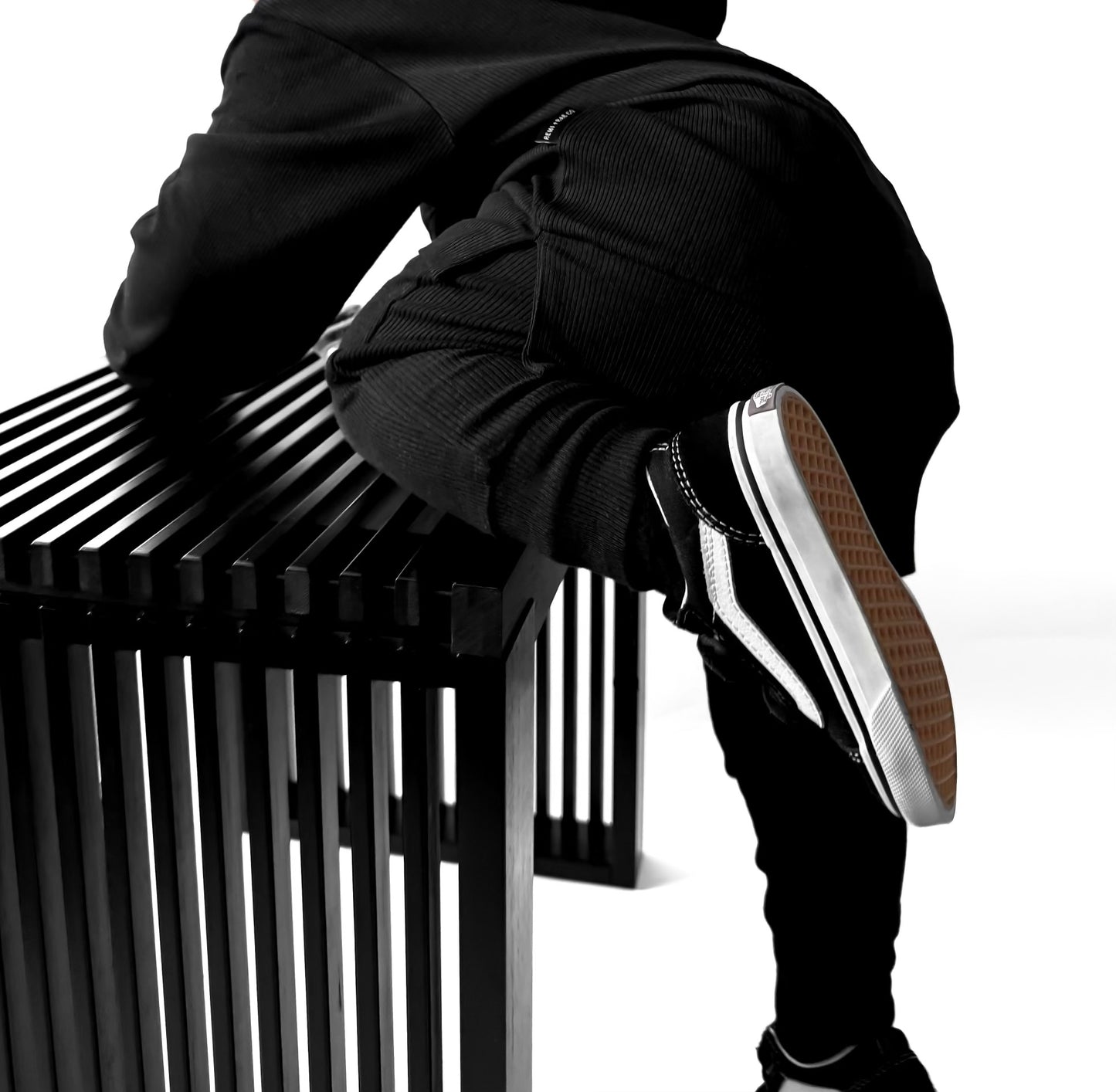 BAMBOO RIBBED JOGGERS - BLACK